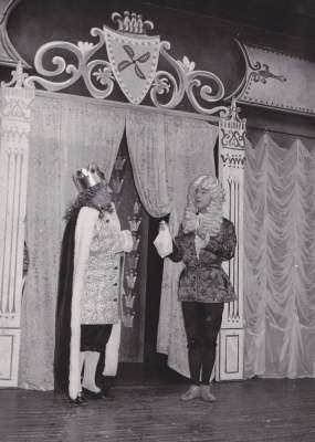 aus Der gestiefelte Kater