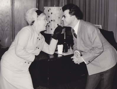 aus bezauberndes Fr�ulein